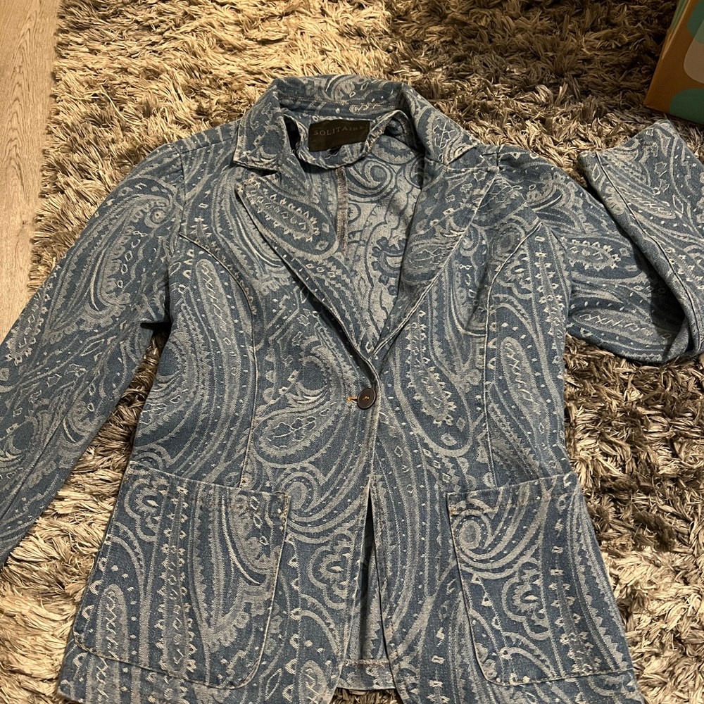 Solitaire Blue Paisley Women's Blazer